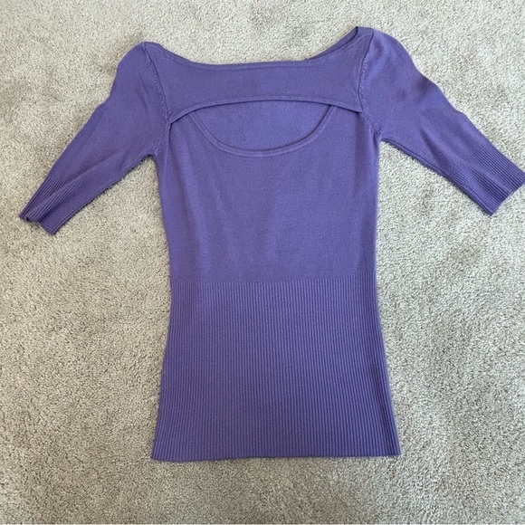 URBAN behaviour light purple 3/4 sleeve keyhole peephole knit sweater Sz M - Picture 3 of 7